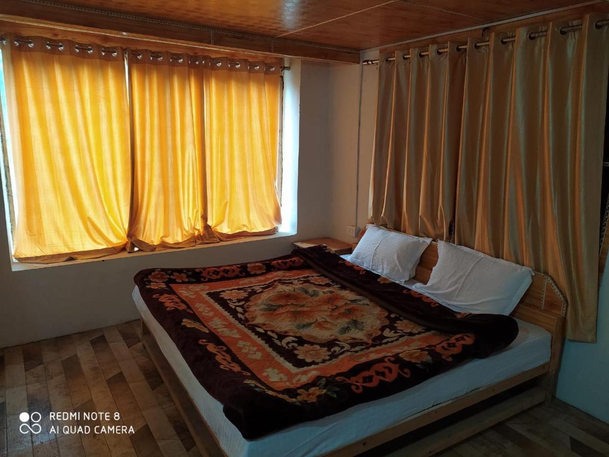 Villa Moksha - By The River Jibhi Exterior foto