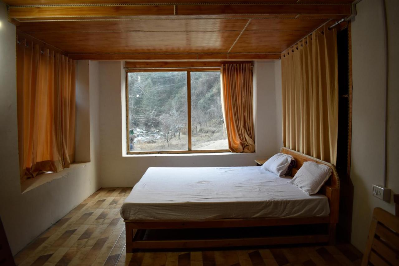 Villa Moksha - By The River Jibhi Exterior foto