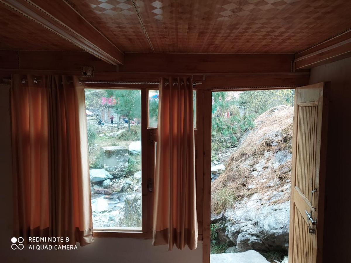 Villa Moksha - By The River Jibhi Exterior foto